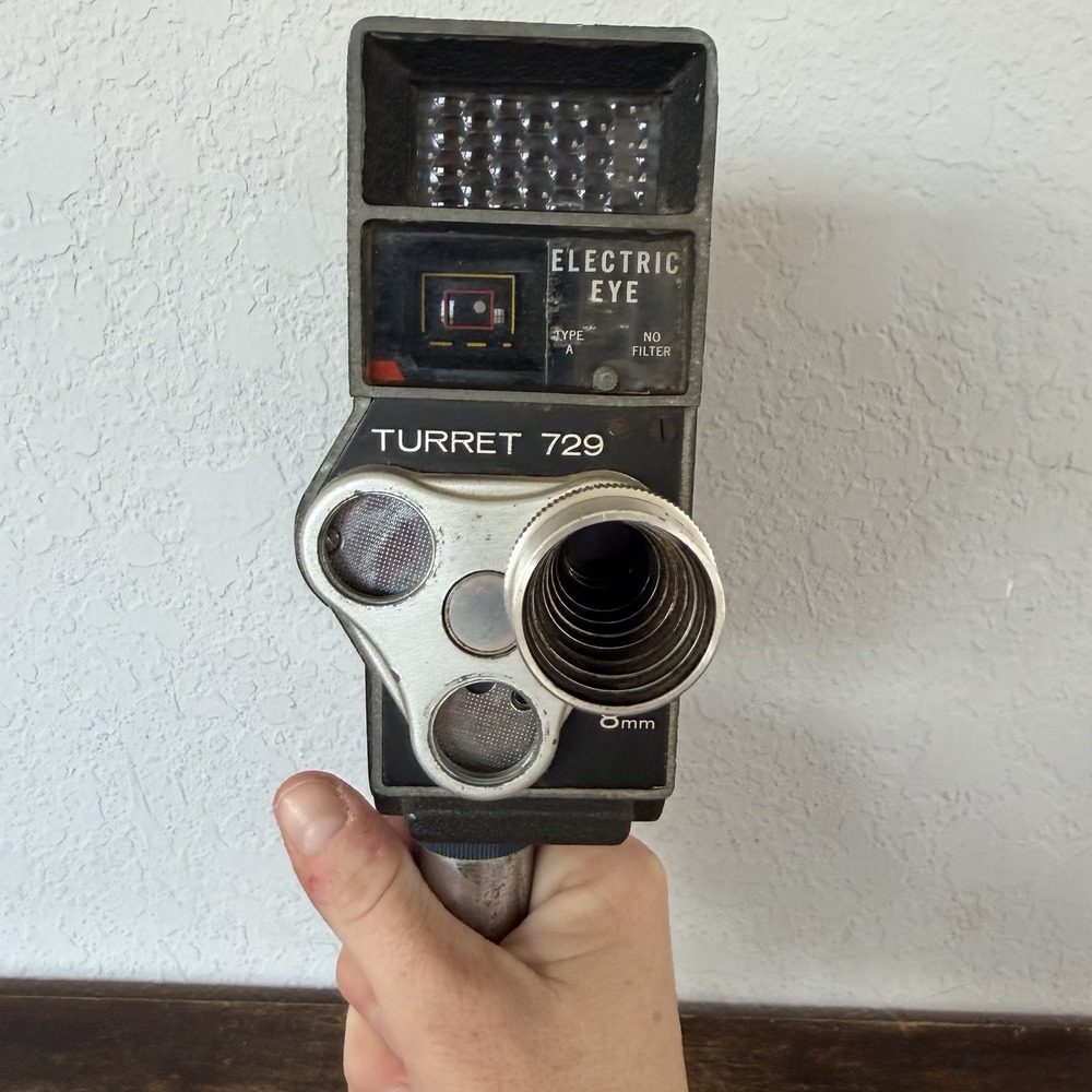 Vintage Wards 8mm Movie Camera Turret 729 Electric Eye w/ Handle - Picture 3 of 5